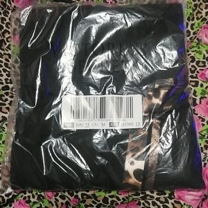 NWT pink cheetah print yoga pants